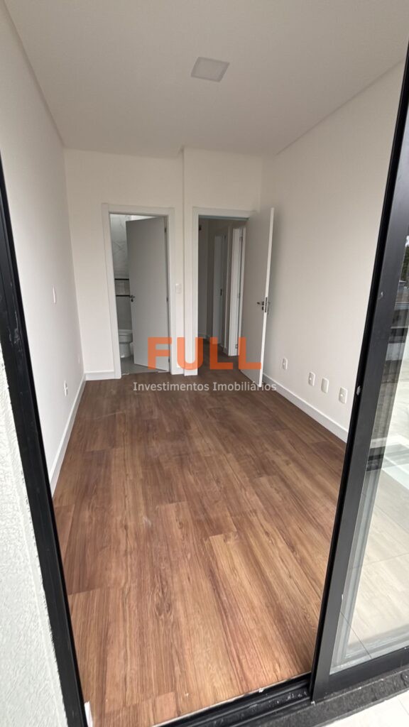 WhatsApp Image 2025-11-26 at 10.20.08 (2)